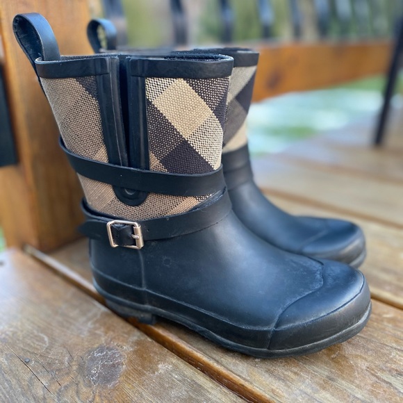 BURBERRY Boy Mega Check Winter/Rain Boots🔥VGUC🔥🇬🇧31/🇺🇸(12/13),5-6 Year old - Picture 3 of 17